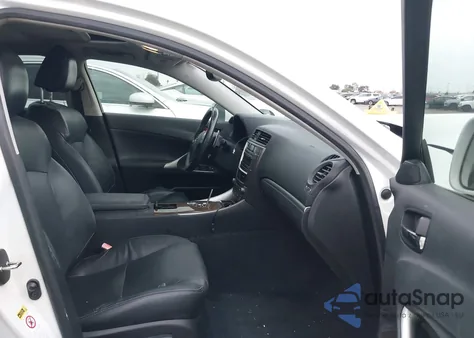 2011 Lexus Is 250 z USA, uszkodzony, nr VIN JTHBF5C25B5136078